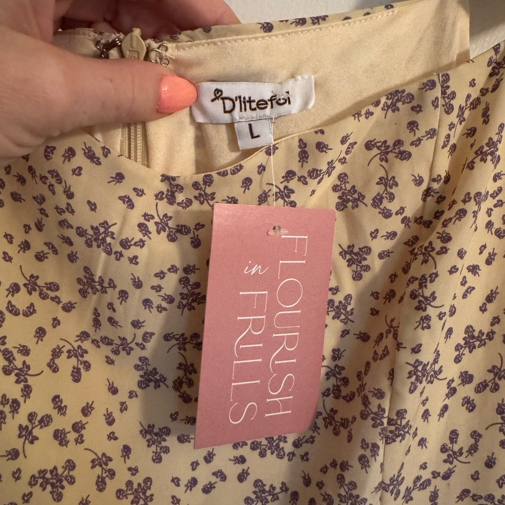 Floral Ruffle Dress - Picture 2 of 3